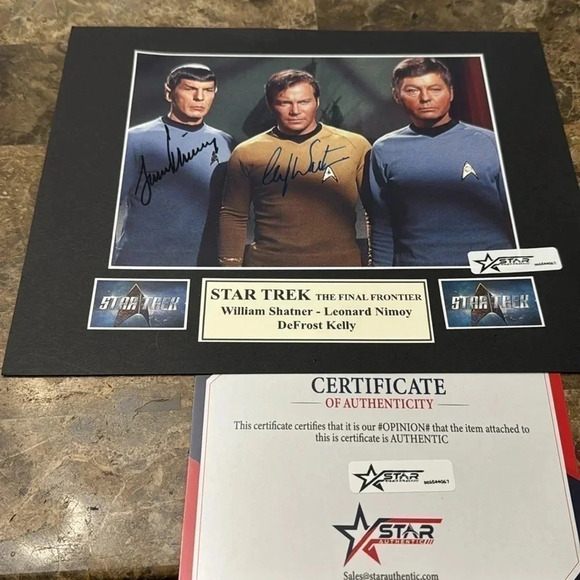 - William shatner LEONARD NIMOY MR. Spock signed photo STAR TREK - Picture 1 of 1